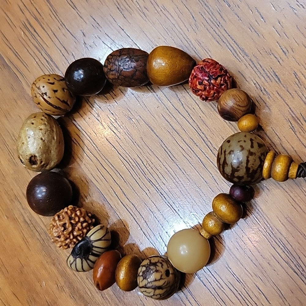Bodhi Seed Stretch Bracelet